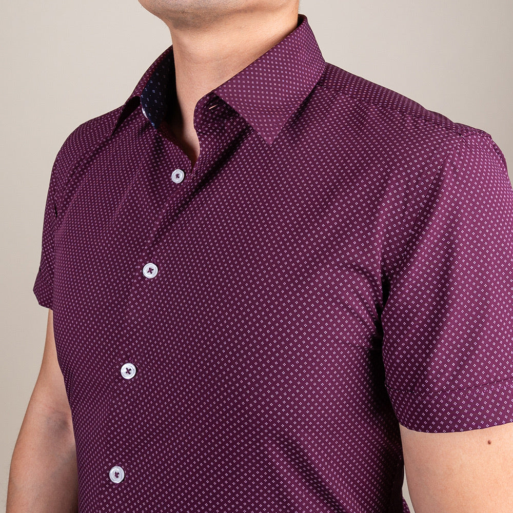 maroon button up collared shirt short sleeve 